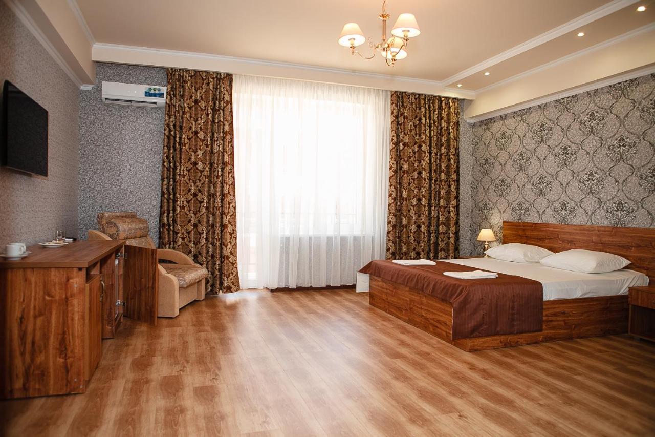 Golden bay анапа. Отель Авдаллини Анапа. Авдолини Анапа гостиница. Avdallini 3*. Avdallini Тополиный пр., 4, Анапа.